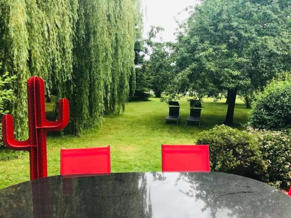 Pont-Évêque Le Vieux Pressoir Bed & Breakfast エクステリア 写真